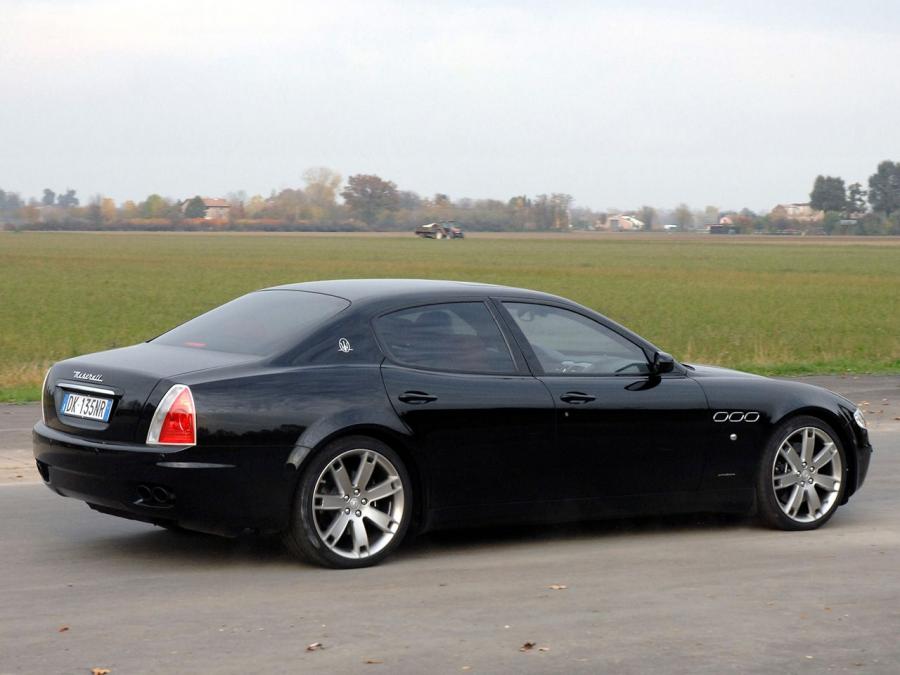  Maserati Quattroporte Sport GT S 2008 года  (фото 6 из 11)